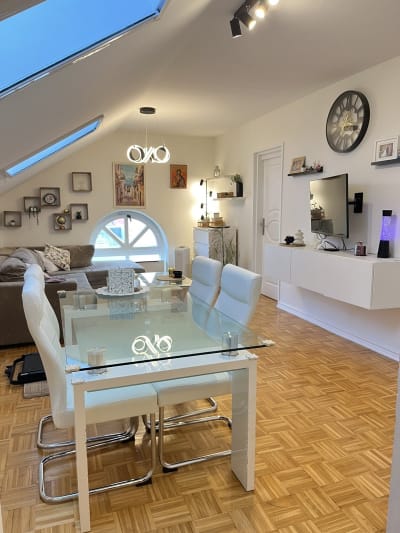 Prodaja trosoban stan Bežanijska kosa 2, Novi Beograd 67m²