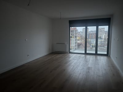 Prodaja trosoban stan Autokomanda, Voždovac 83m²