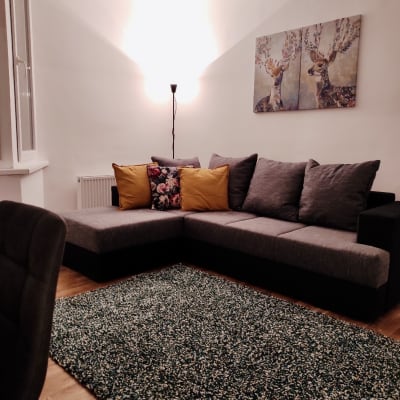 Prodaja trosoban stan Cvetkova Pijaca, Zvezdara opština 75m²