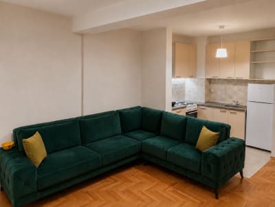 Izdavanje jednosoban stan Voždovac 38m²