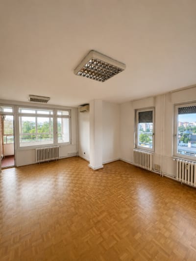 Prodaja 5-soban stan Blok 24, Novi Beograd 118m²