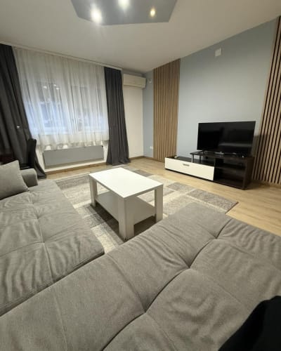 Izdavanje 1.5-soban stan Skadarlija, Stari Grad 34m²