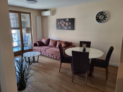 Izdavanje dvosoban stan Lekino Brdo, Voždovac 51m²