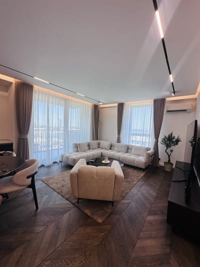 Prodaja trosoban stan Beograd na vodi, Savski Venac 82m²