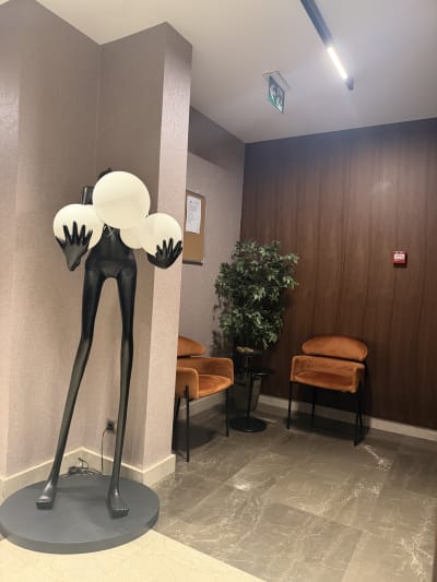 Izdavanje trosoban stan Krunski venac, Vračar 126m²