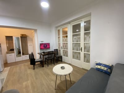 Izdavanje 2.5-soban stan Vračar 45m²