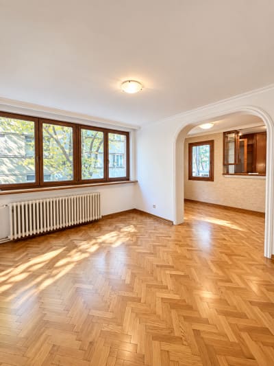 Izdavanje dvosoban stan Kalenić, Vračar 112m²