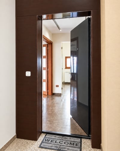 Prodaja četvorosoban stan Crveni krst, Zvezdara 180m²