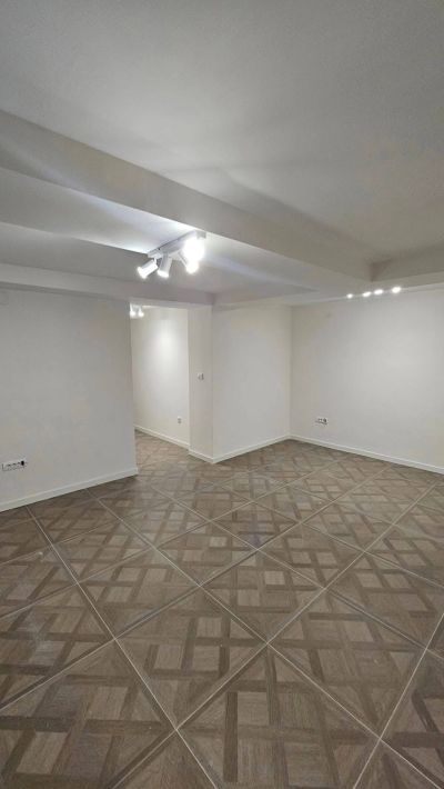 Izdavanje dvosoban stan Donji Dorćol, Stari Grad 49m²