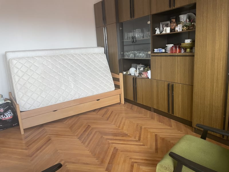 Odlican stan na Karaburmi - slika 2