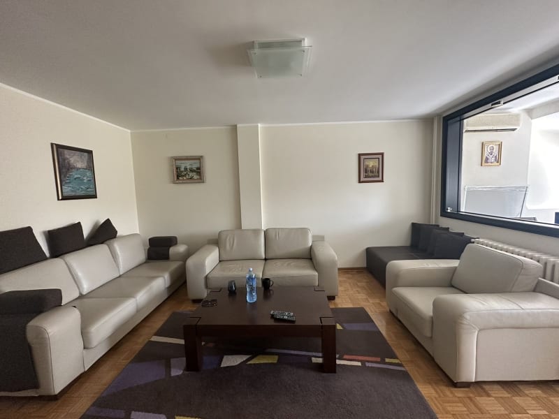 Dvosoban stan u Bulevaru Zorana Djindjica, Blok 3 - slika 1