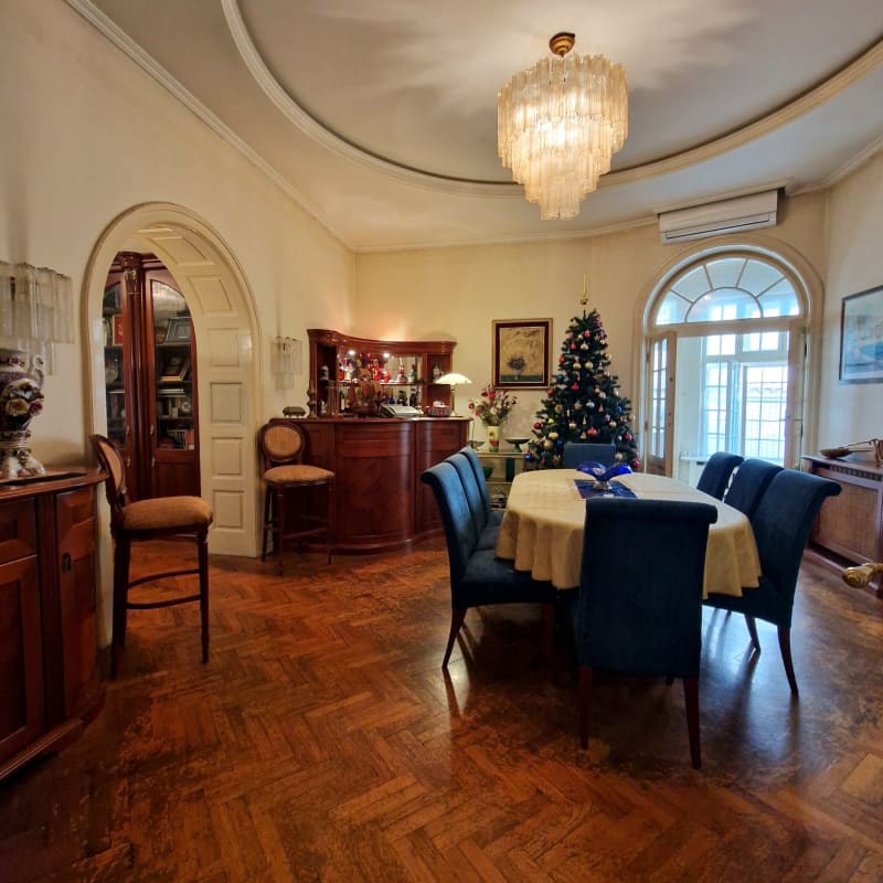 Raskosan salonac kod Saborne crkve - slika 2