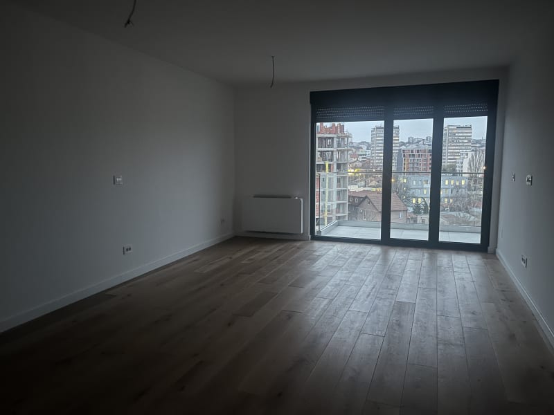 Novogradnja na Vozdovcu - slika 1