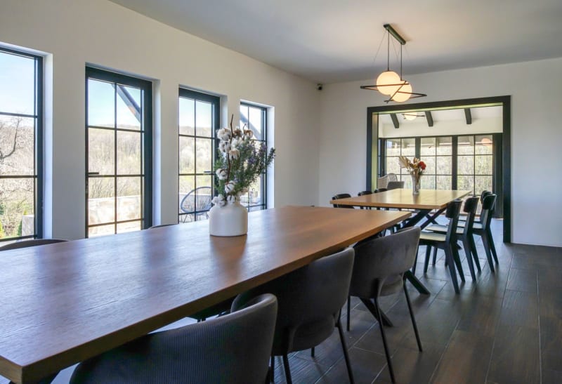 Avala, Parcani kuca sa bazenom na 68ari placa - slika 1