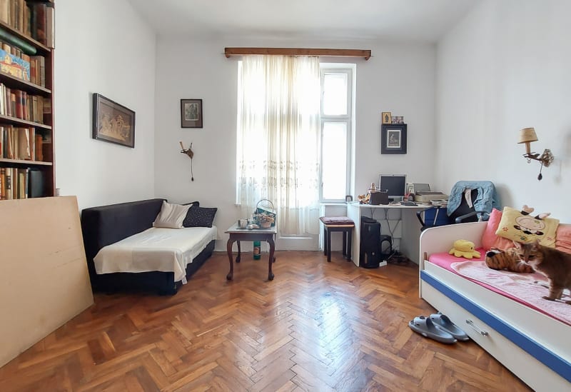 Prodajemo četvoroiposoban stan, Atelje 212, 104m² - slika 1