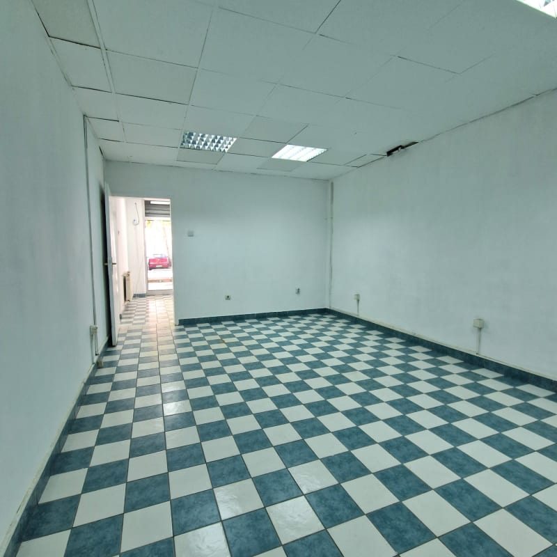 Prodajemo lokal, Arena, 54m² - slika 2