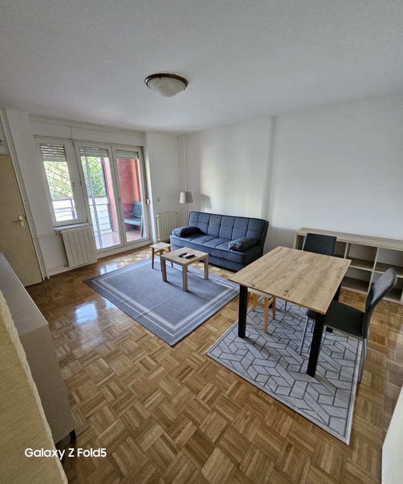     Blok 62 | VP | 53 m2 | velika terasa | mirna lokacija - slika 2
