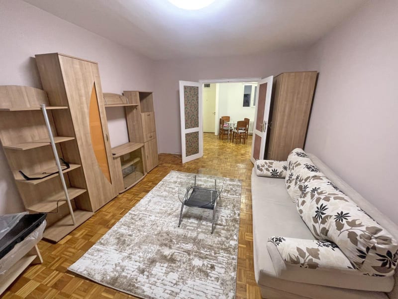 Dvosoban namešten stan, Blok 70A - slika 1