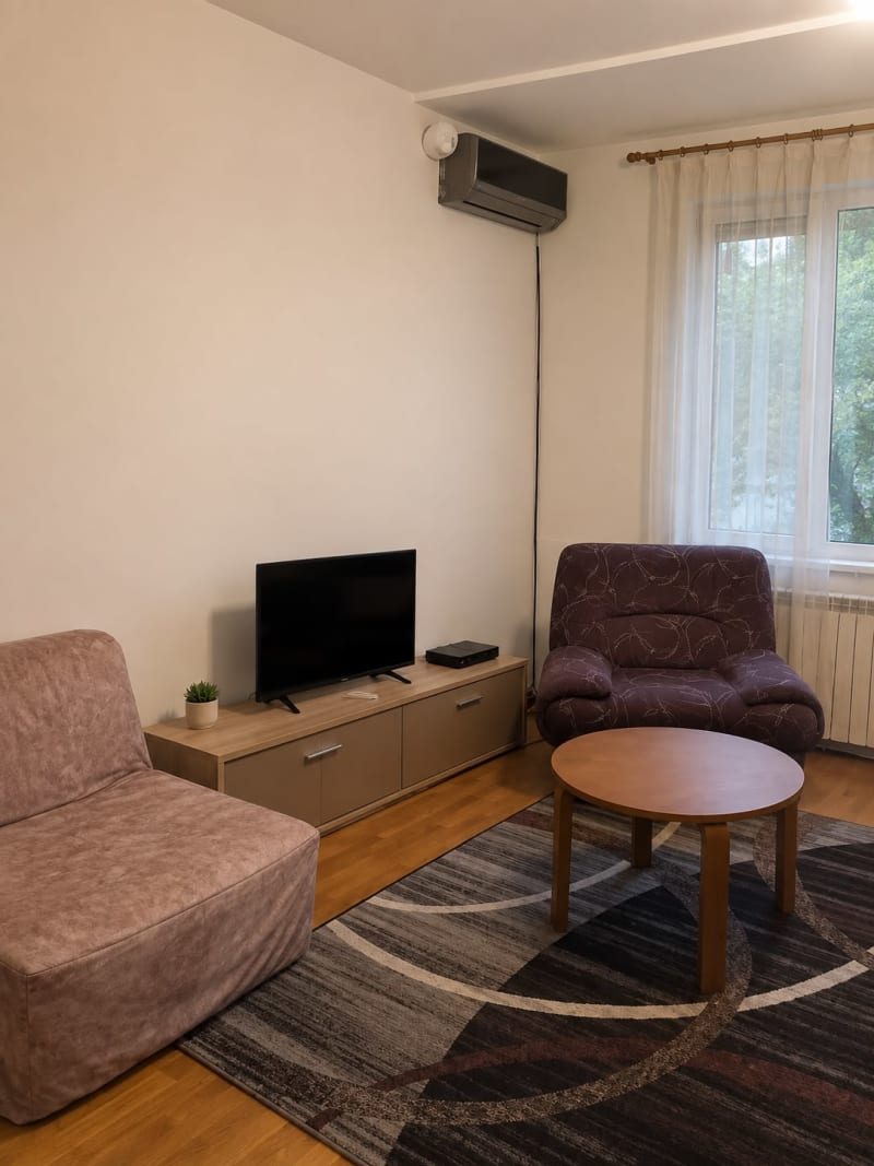 RETKA PRILIKA! 2.5 stan sa 30 m² terase | Jove Ilića | Autokomanda - slika 2