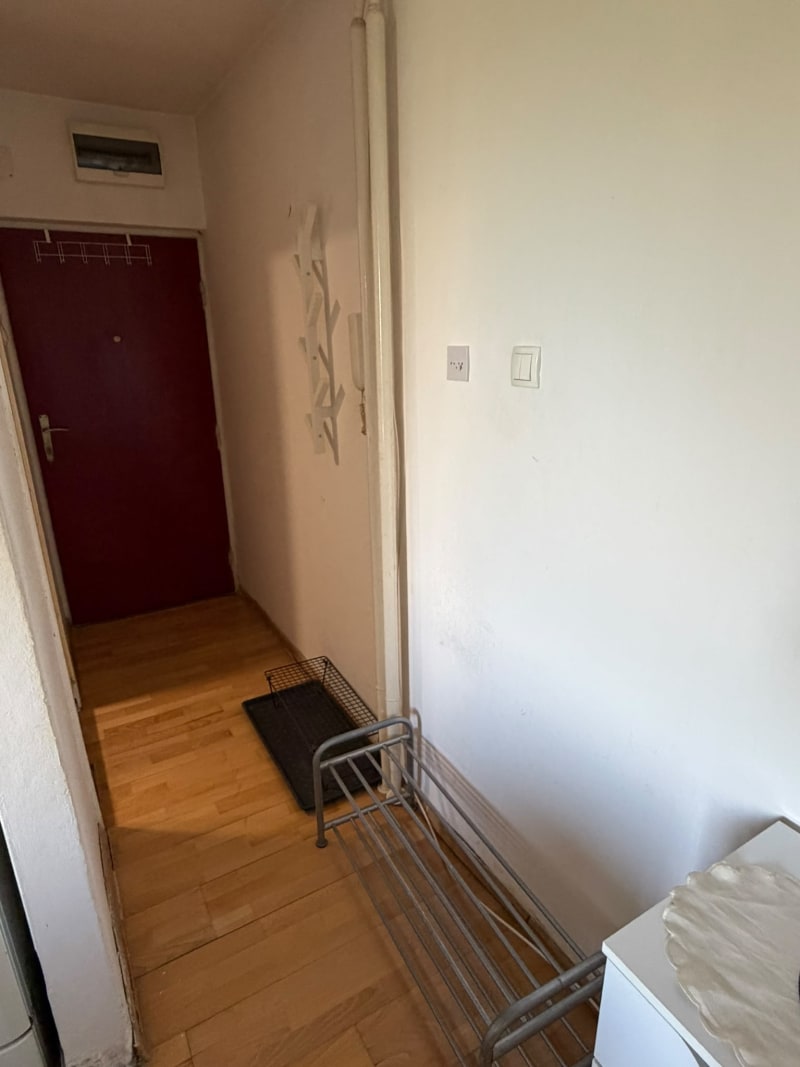 Stari Merkator, renoviran stan sa odvojenom sobom - slika 2