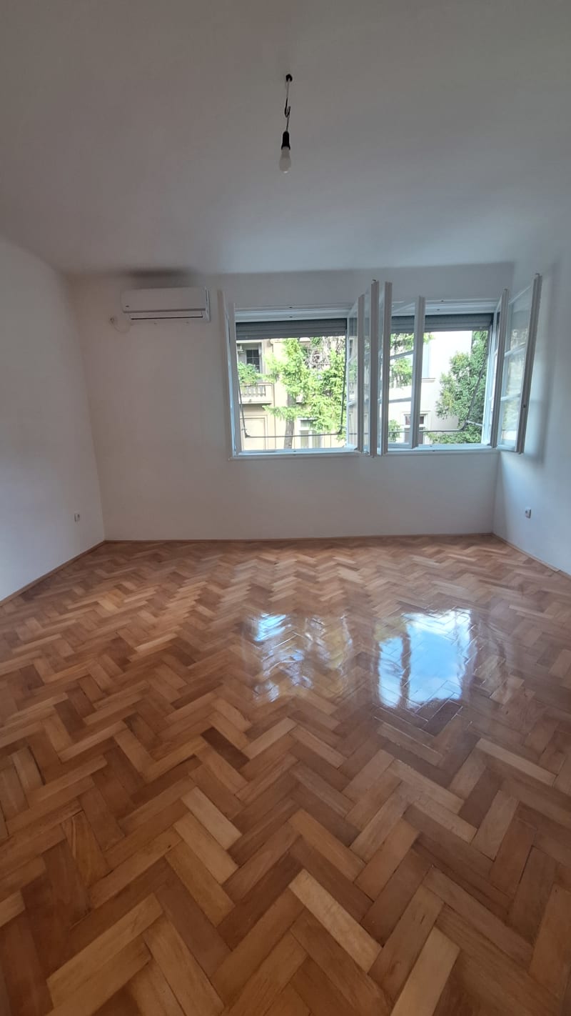 Voždovac, prodajemo dvosoban stan u Bože Jankovića - slika 2