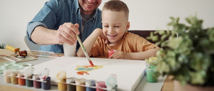 Плюсове за артистичните родители и техните деца