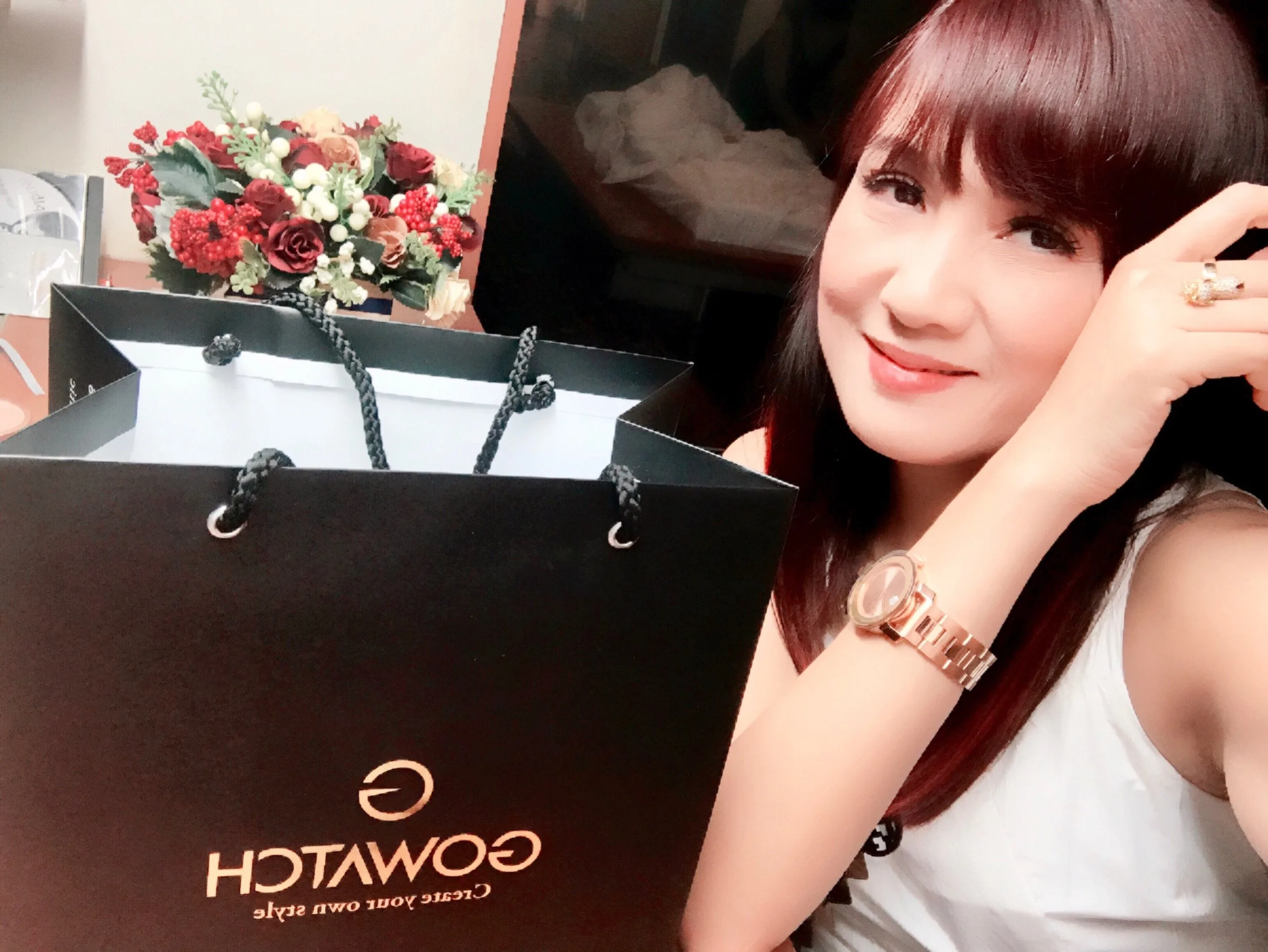 DIỄN VIÊN : HIỀN MAI