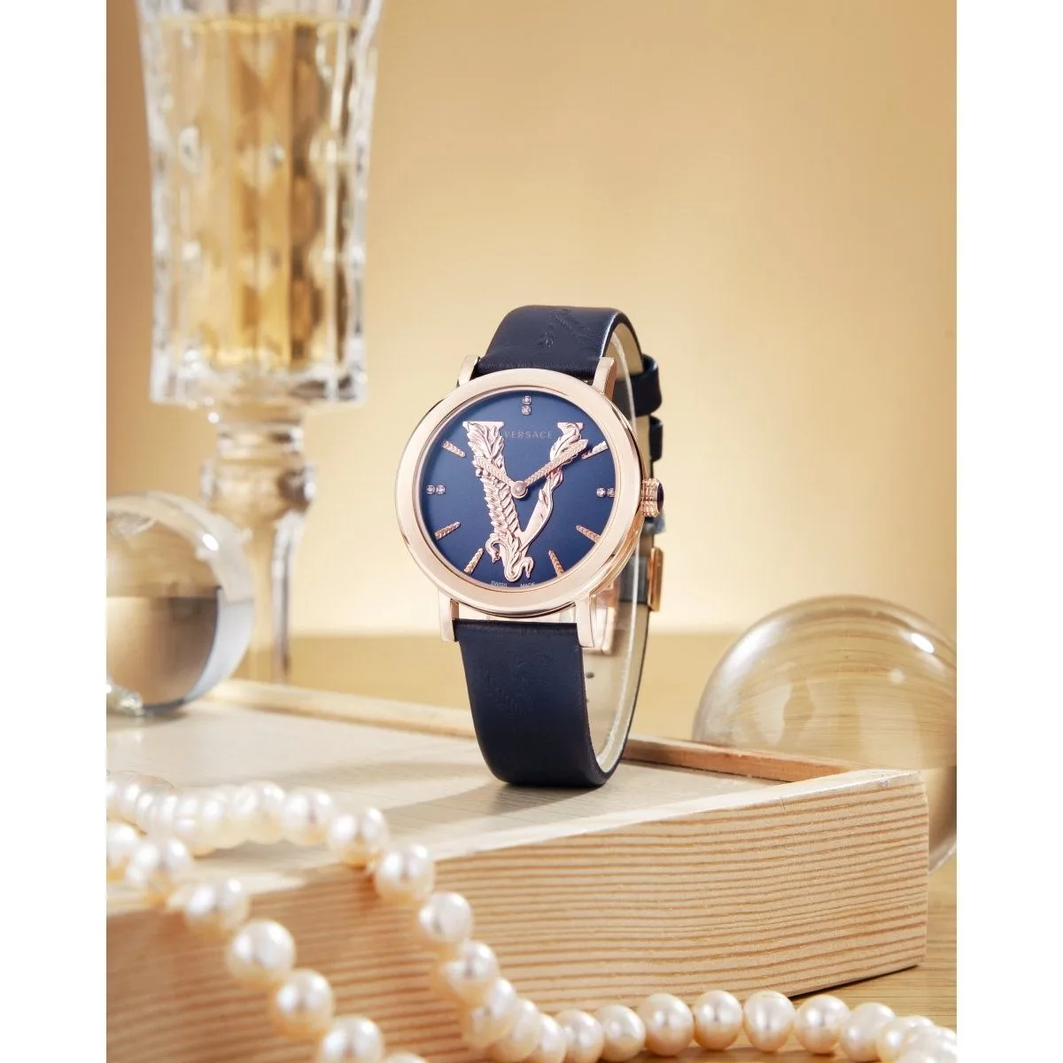 Đồng hồ nữ Versace VEHC01019 36mm Nữ chính hãng 1