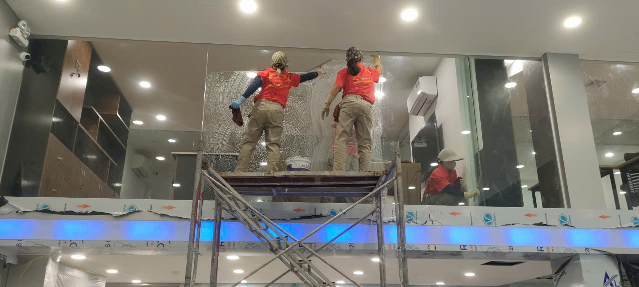 Hình ảnh dự án Hình ảnh thực tế dự án Vệ sinh kính toà nhà