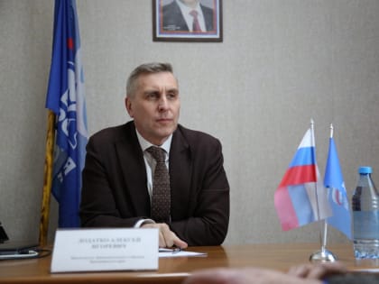 Спикер Заксобрания Алексей Додатко в Тасеевском районе посетил сразу несколько соцучреждений и встретился с жителями края