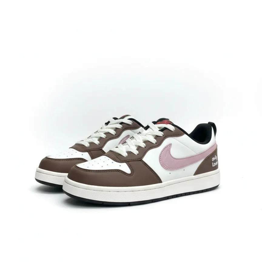 Nike Dunk Low Sneakers
