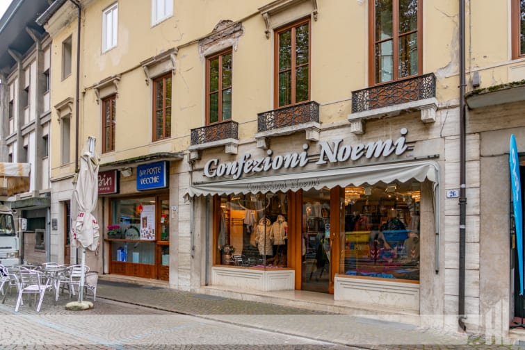 Rif 1527 - Negozio in centro a Feltre