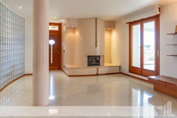 Rif.1618_T -  Luminoso attico a San Donà di Piave con ampio terrazzo e corte privata