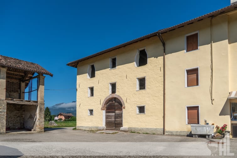 Rif. 1704 - Porzione di fabbricato da ristrutturare a Sedico