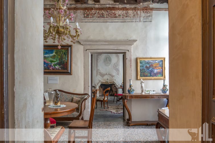 Rif. 1691_T - Maestoso appartamento storico in Palazzo Sanfiori a Serravalle 