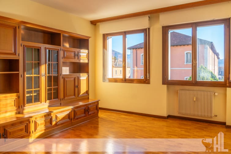 Rif. 1744 - Appartamento con due camere e garage in zona Mussoi, Belluno