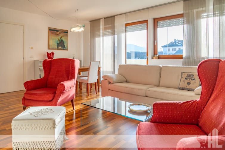 Rif. 1796 - Luminoso appartamento in zona centrale a Santa Giustina 