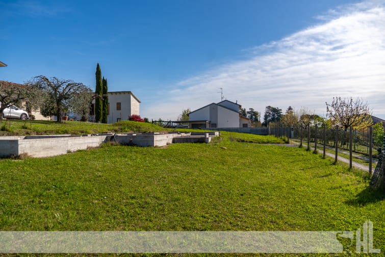 Rif. 1855_T  - Terreno vicino a Conegliano con progetto