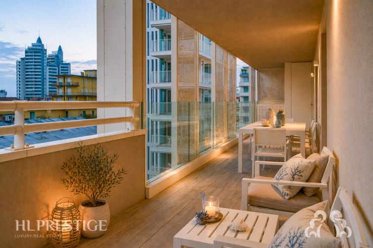 Rif.1864_T - Elegante appartamento con spazioso terrazzo vista mare a Jesolo