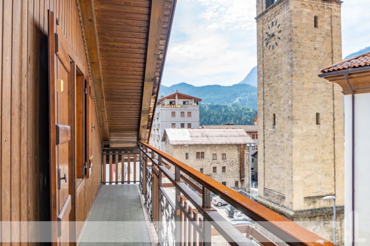 Rif. 1943 - Mansarda con terrazza nel cuore di Lozzo di Cadore