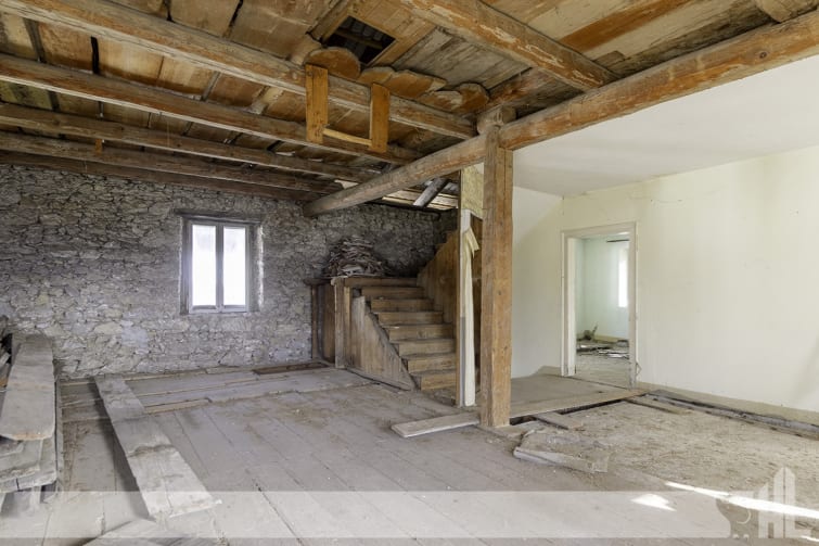 Rif. 1237 - Duplex da Ristrutturare a Lorenzago di Cadore