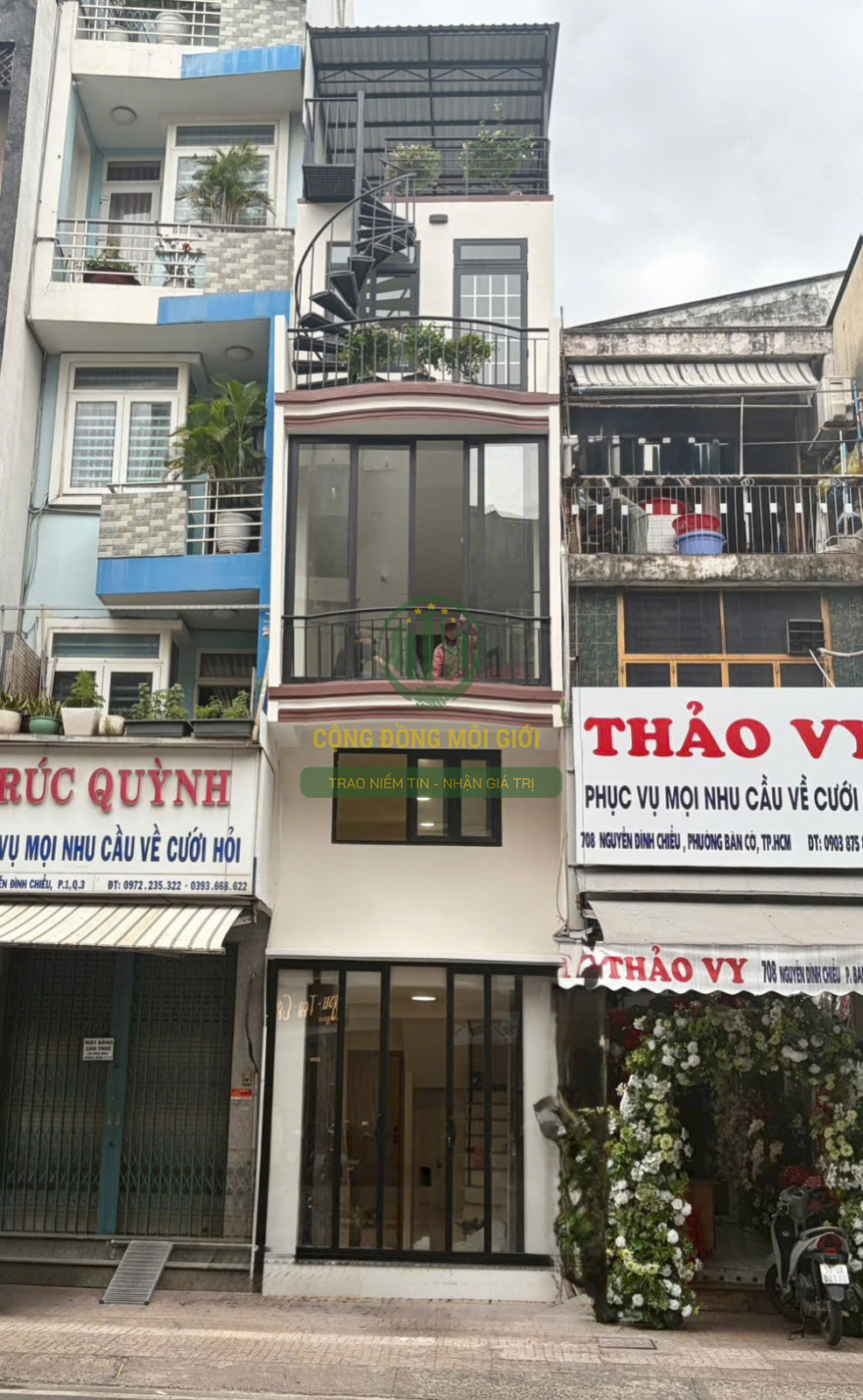Bán nhà mặt tiền Nguyễn Đình Chiểu, Quận 3