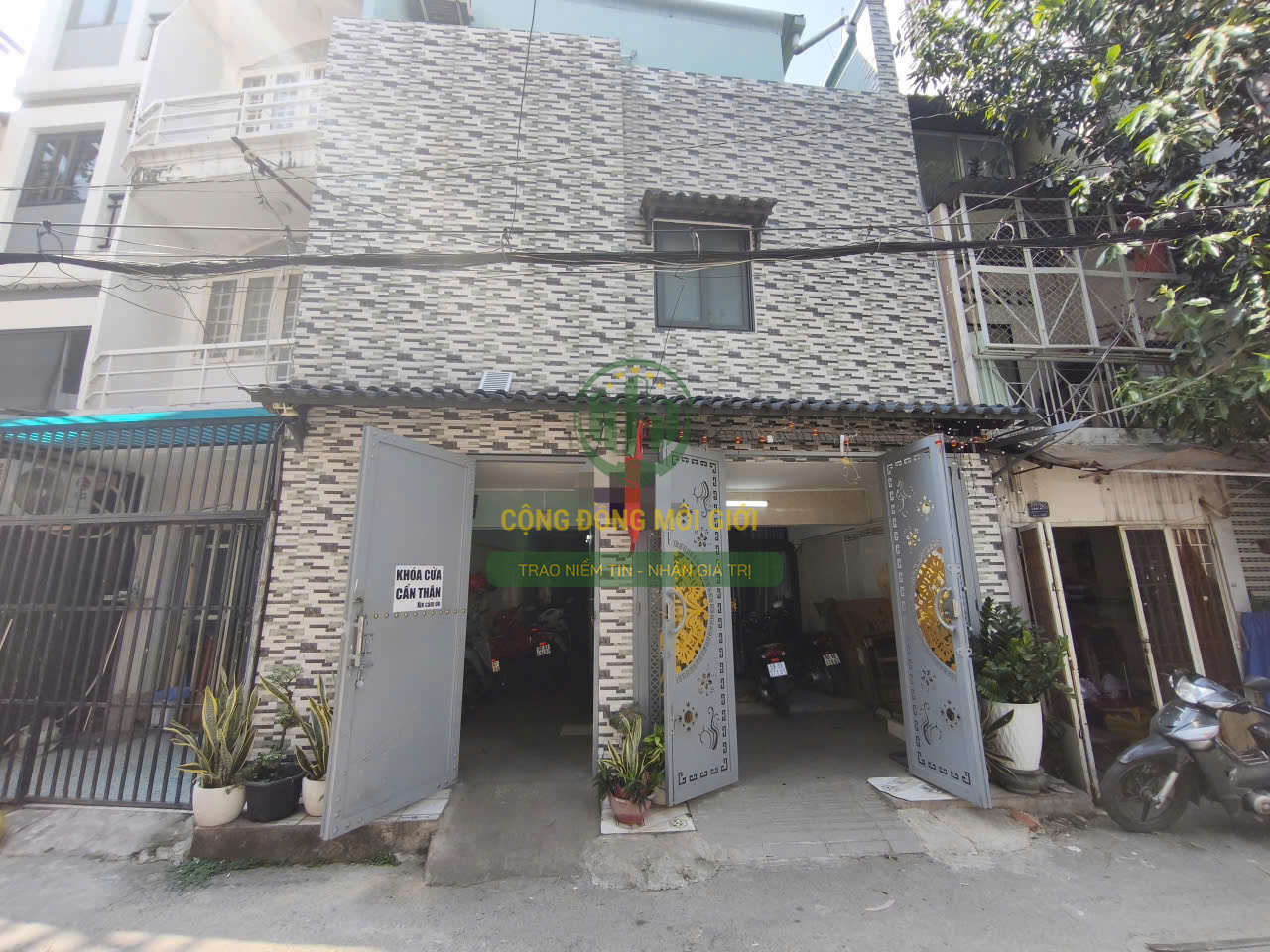 Bán nhà hẻm 122 Bùi Đình Túy, Bình Thạnh