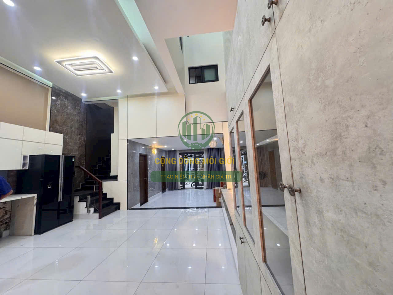 Bán nhà hẻm 156 Tô Hiến Thành, Quận 10