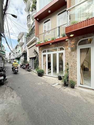 Bán nhà hẻm 225 Bùi Thị Xuân, Tân Bình - ảnh 1