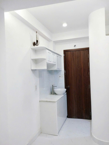 Bán nhà hẻm 124 Trần Quang Khải, Quận 1