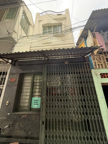 Bán nhà hẻm 24 Nguyễn Văn Cừ, Quận 1