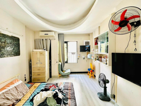 Bán nhà hẻm 175 Cô Giang, Quận 1