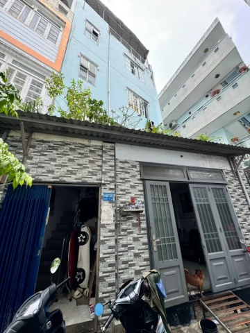 Bán nhà hẻm 648 Cách Mạng Tháng Tám, Quận 3