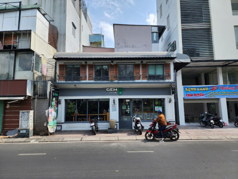 Bán nhà mặt tiền Trường Sa, Quận 3